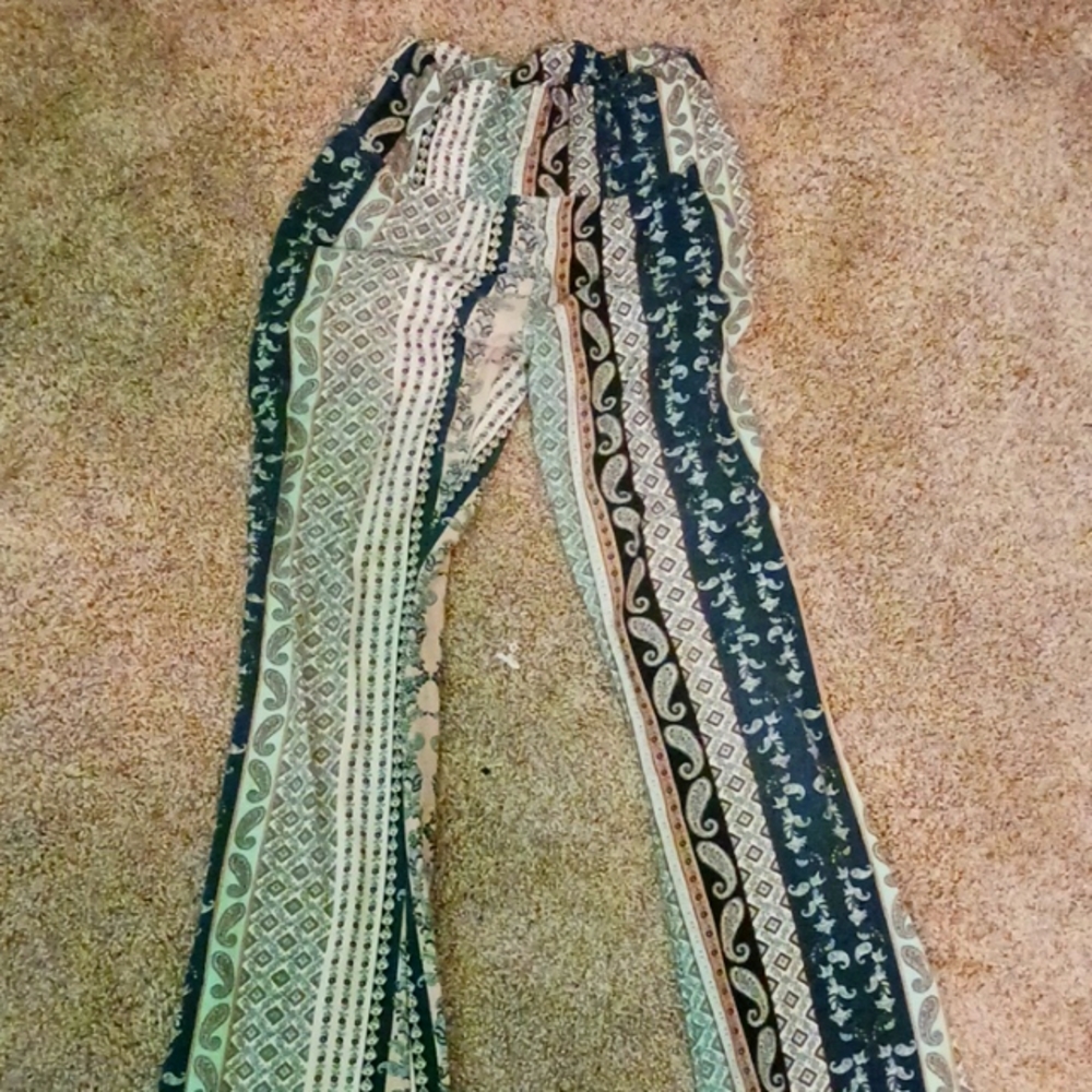 Hippie pattern flare/flair pants